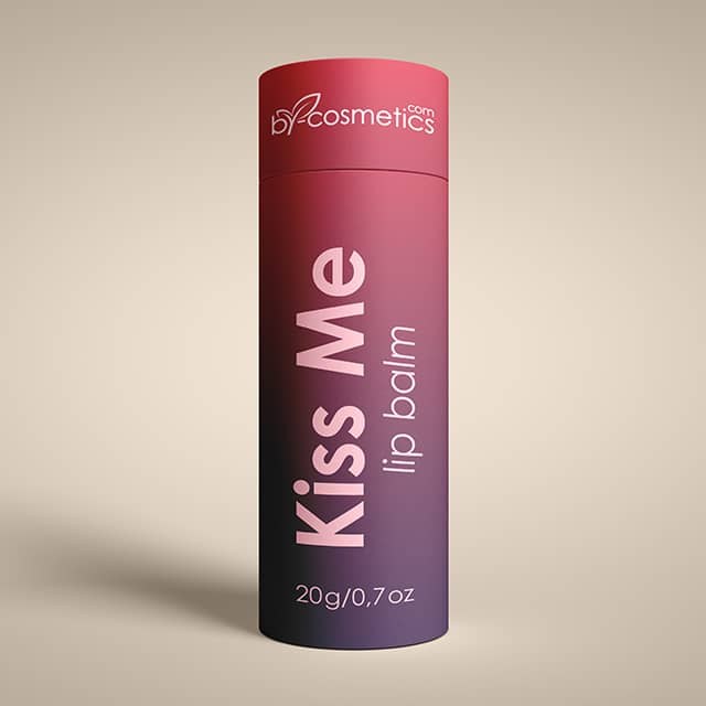 kiss_me_tubr_grey_background